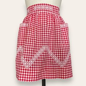 Vintage Half Apron Checkered Red‎ White Embroidery Retro Hostess Quaint Classic